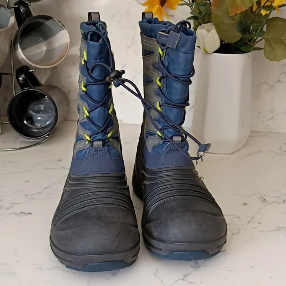 Merrell Blue and Gray Insulated Boots For Kids